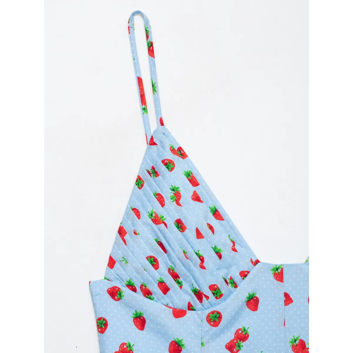 Adjustable metal buckle thin strap shoulder close on fruit print maxi dress