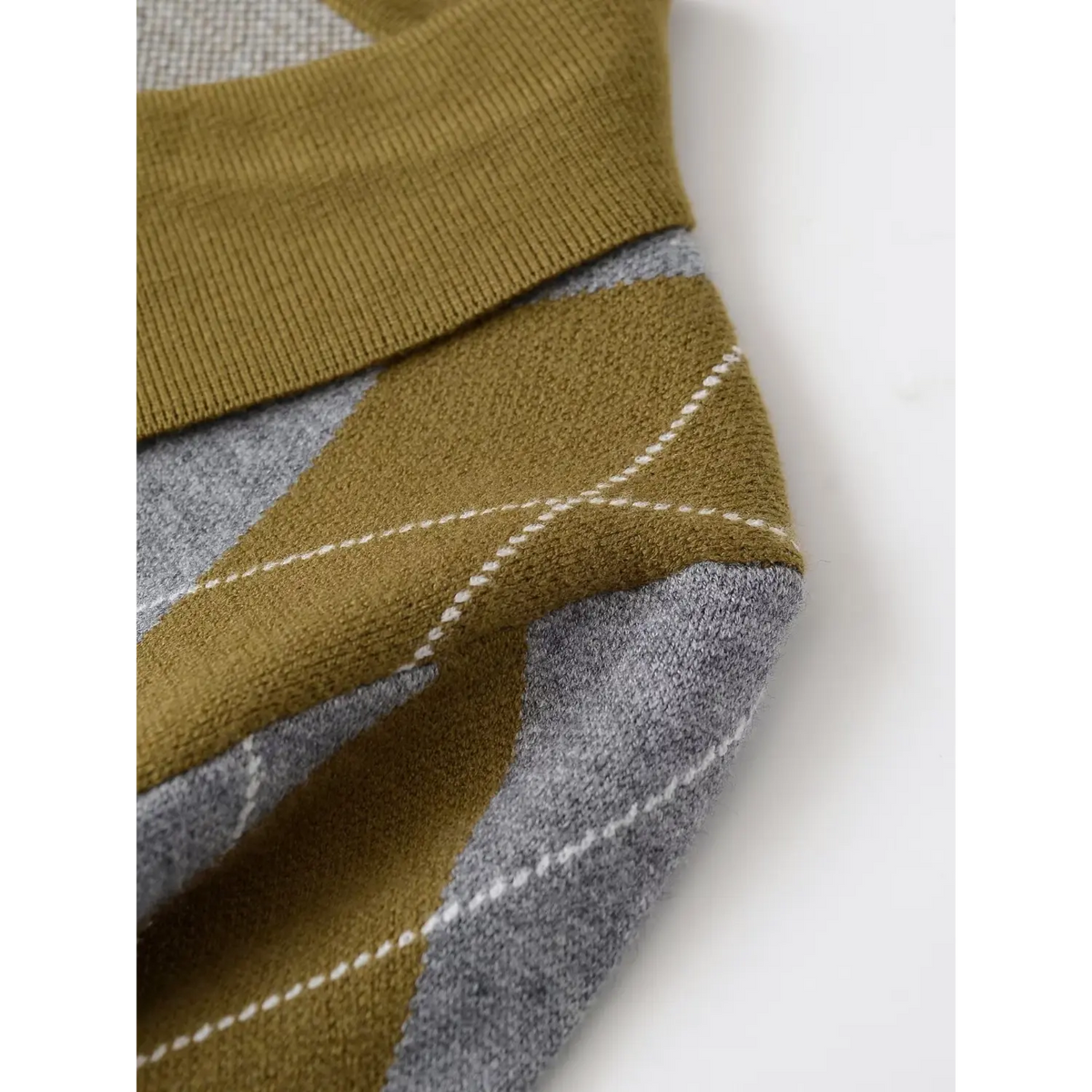 Close-up of argyle knit texture