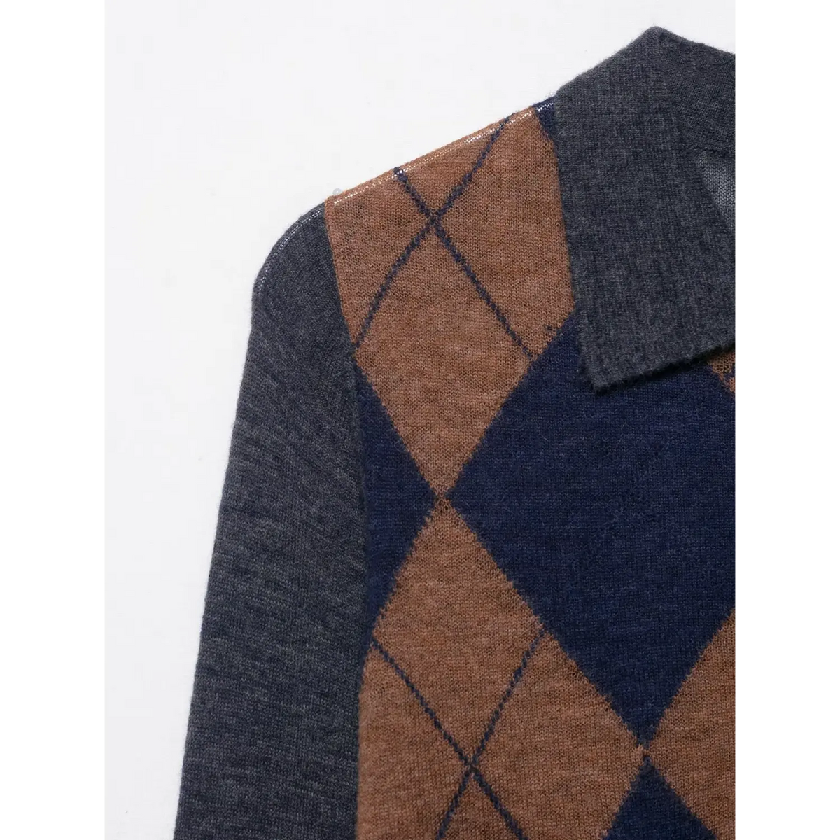 Close-up of argyle shoulder detail