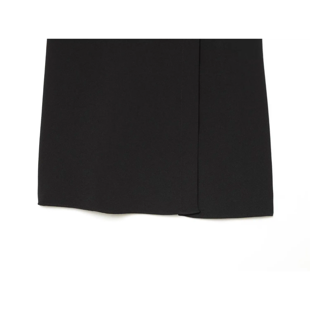 Close-up of back slit and hem