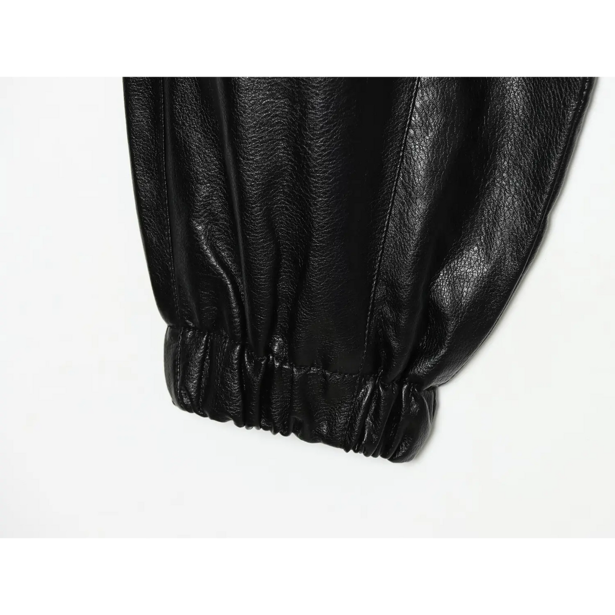 Close-up of elasticated cuff