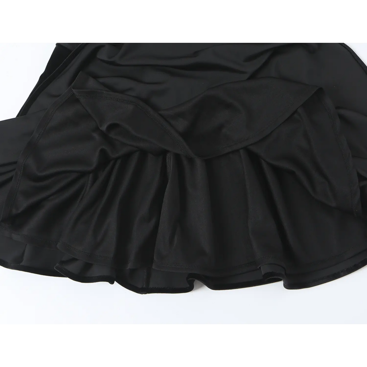 Close-up of interior overlock stitch and lining