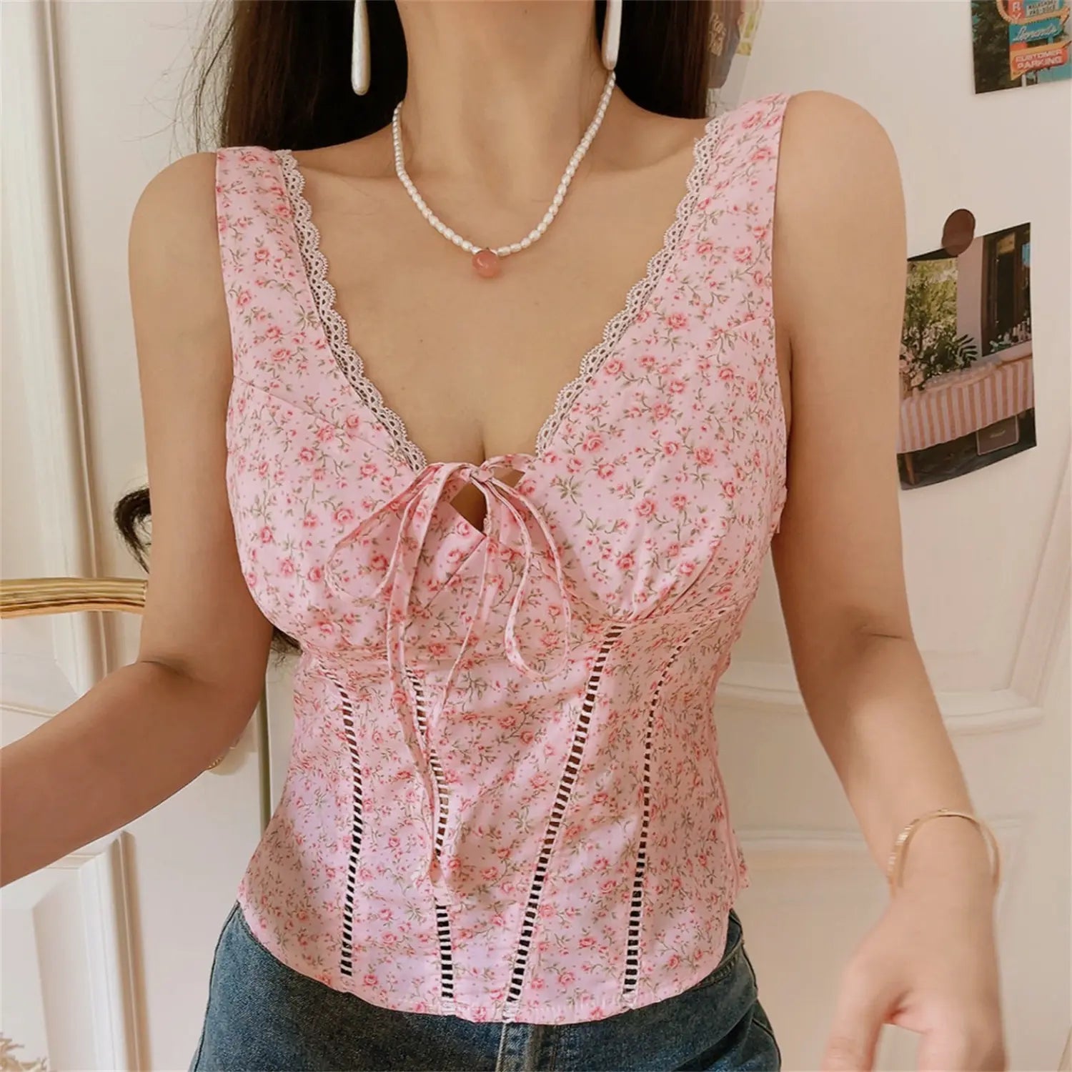 Outfit photo blush pink small floral corset camisole, scalloped lace v neckline, slim peplum hem, cottagecore summer top