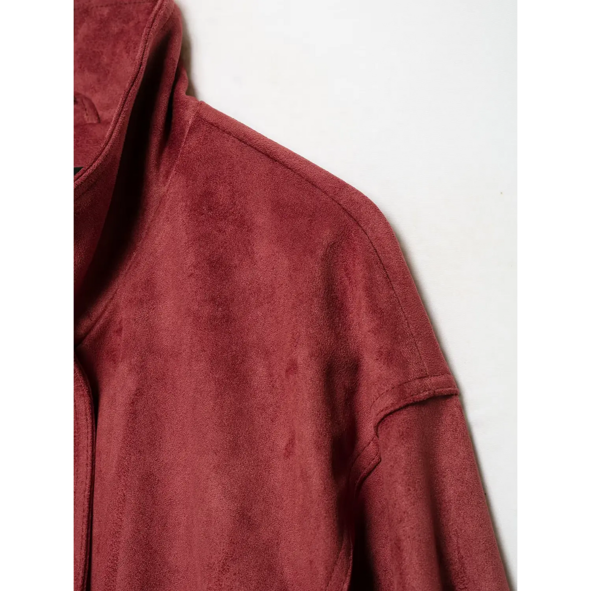 Close-up of dropped shoulder seam and sleeve construction