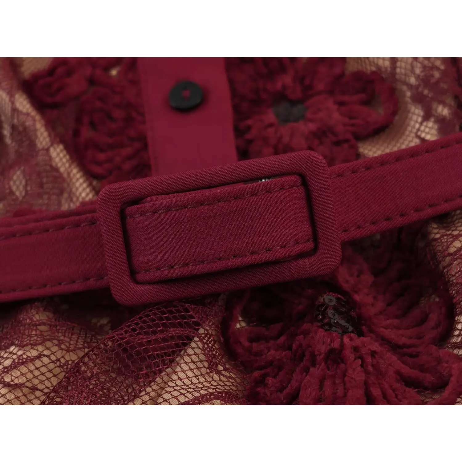 Close‑up adjustable square buckle waist belt burgundy lace maxi dress