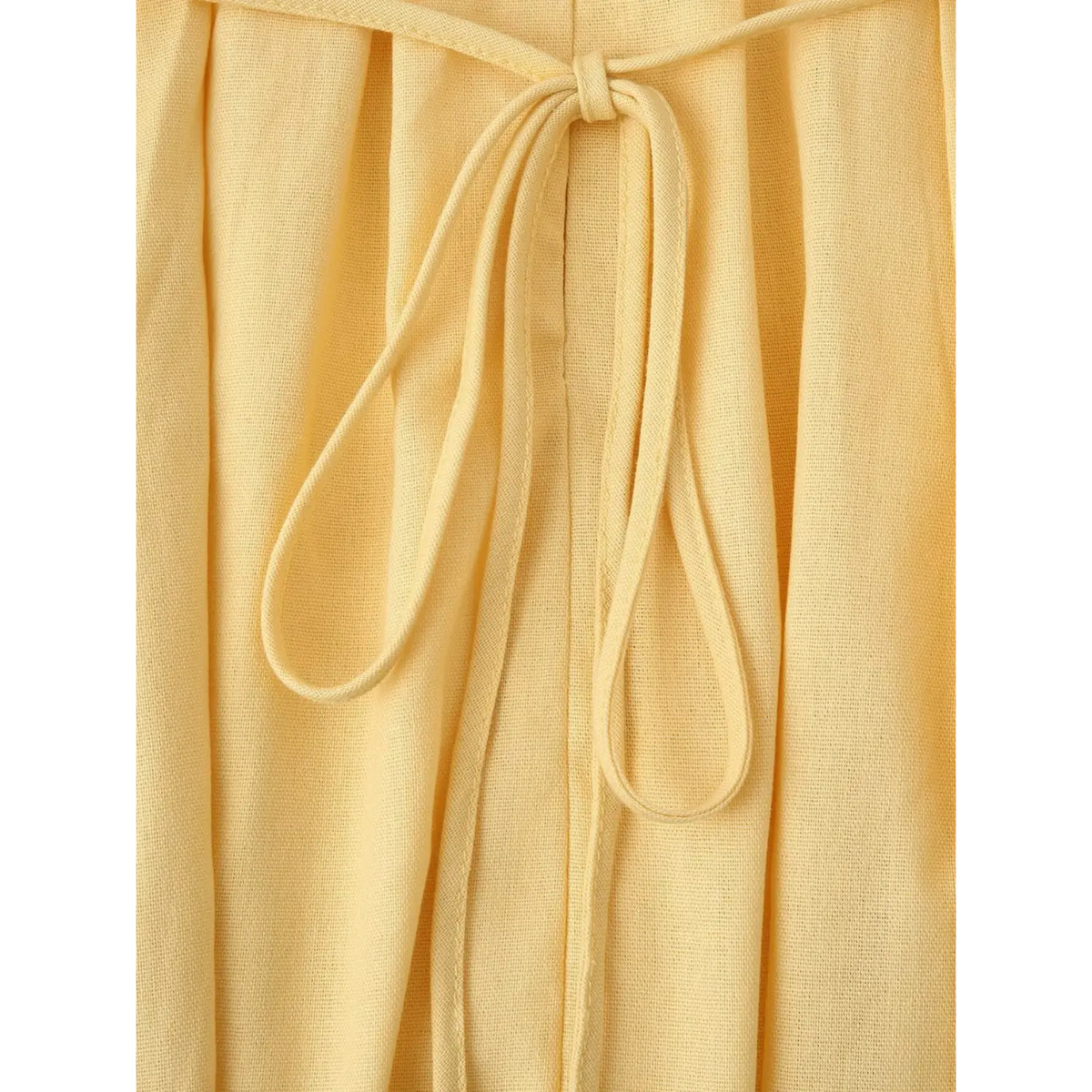 Close-up of back tie knot