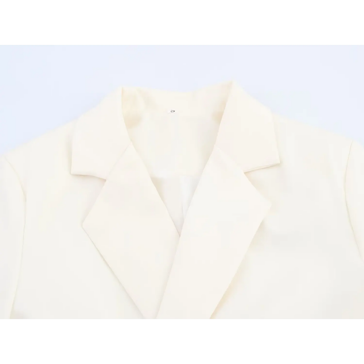 Close-up of notch lapel collar