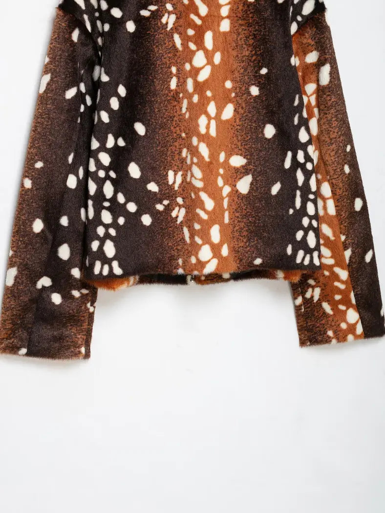 Close-up of back cropped hem and fur texture