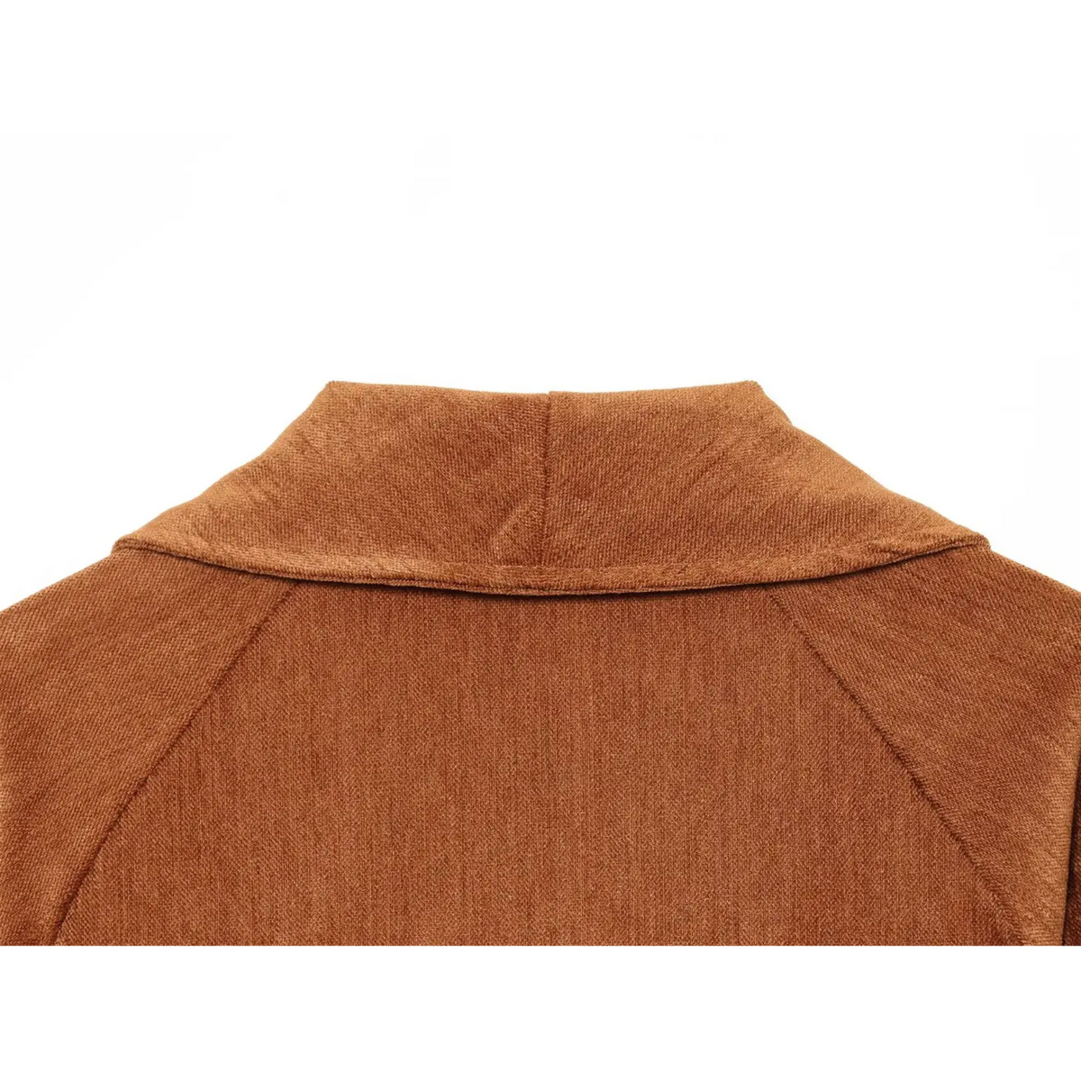 Close-up of caramel back collar
