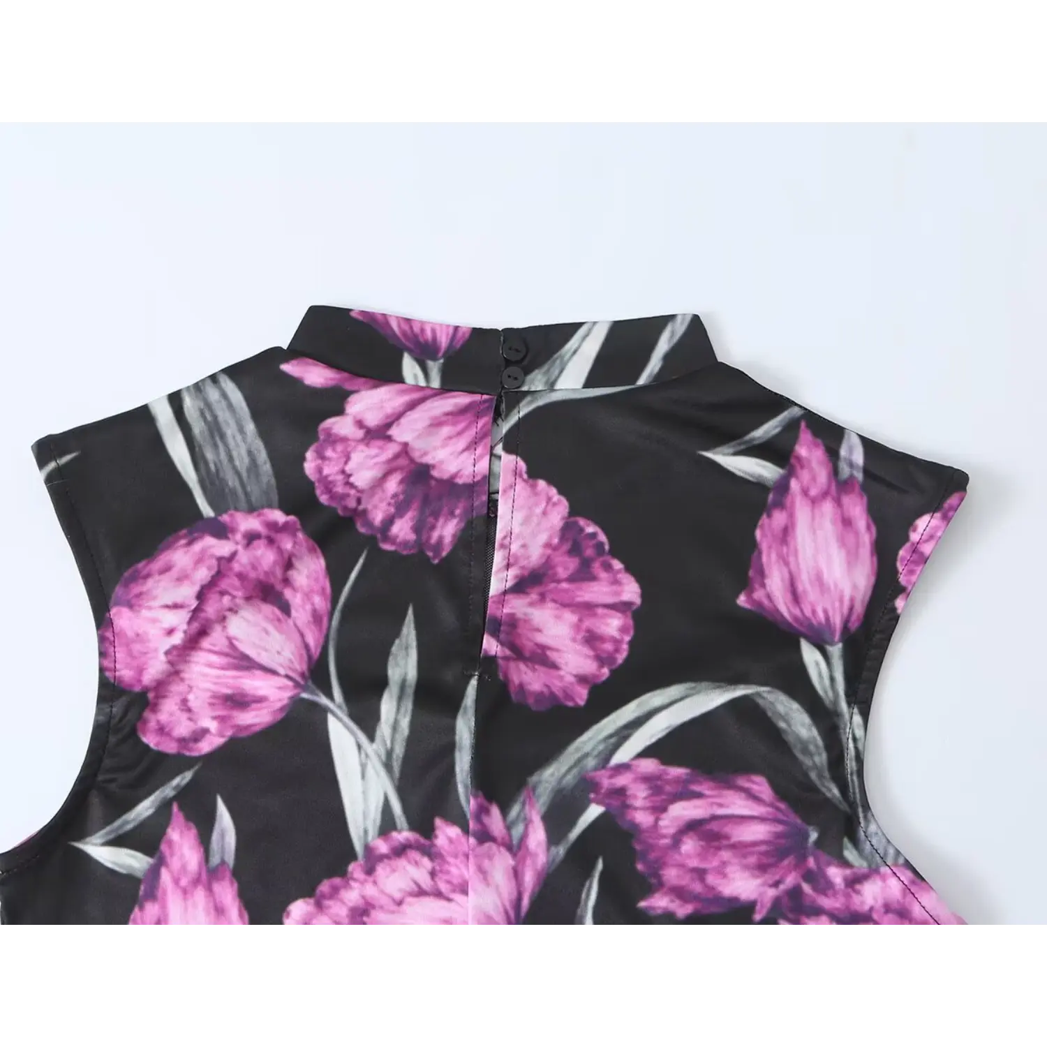 Back high neck zipper and button detail, black purple floral sleeveless maxi dress