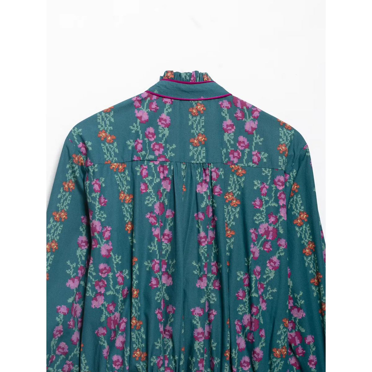 Close-up of back yoke pleat detail