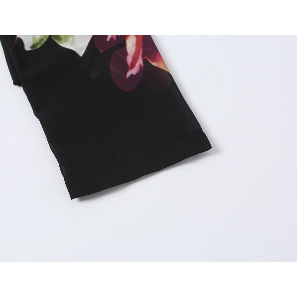 Close-up of straight cuff finish