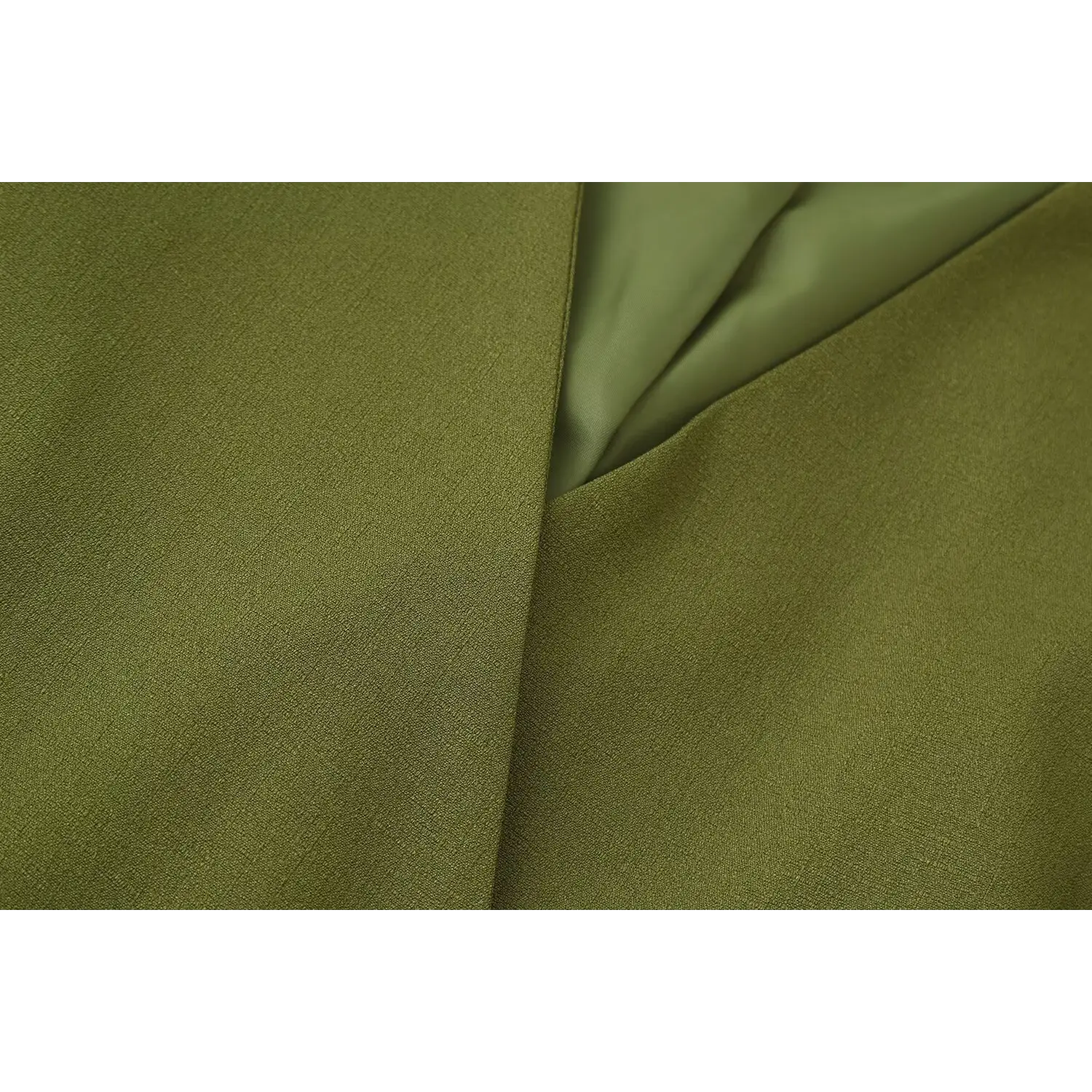 Front overlap macro close-up, outer suiting fabric contrast with smooth solid inner lining