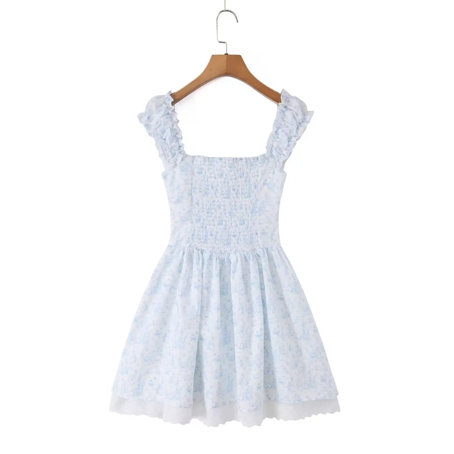 Waist transition partial shot gathered tiered ruffle seam, flared A-line skirt spliced to fitted bodice, light blue rabbit floral woven texture