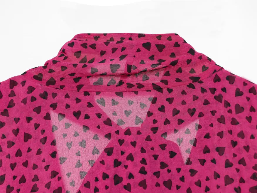 Close-up of back neckline