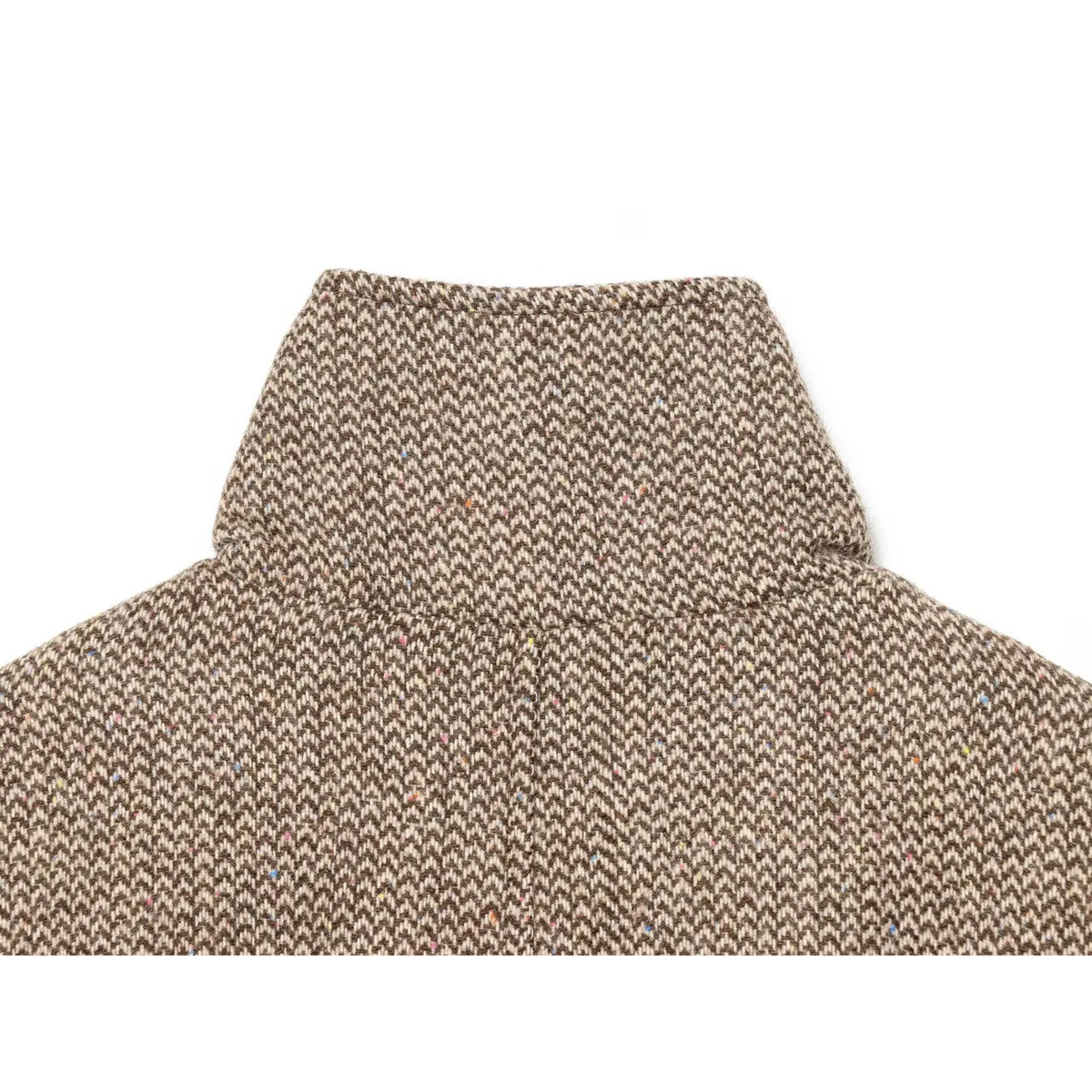 Close-up of back stand collar