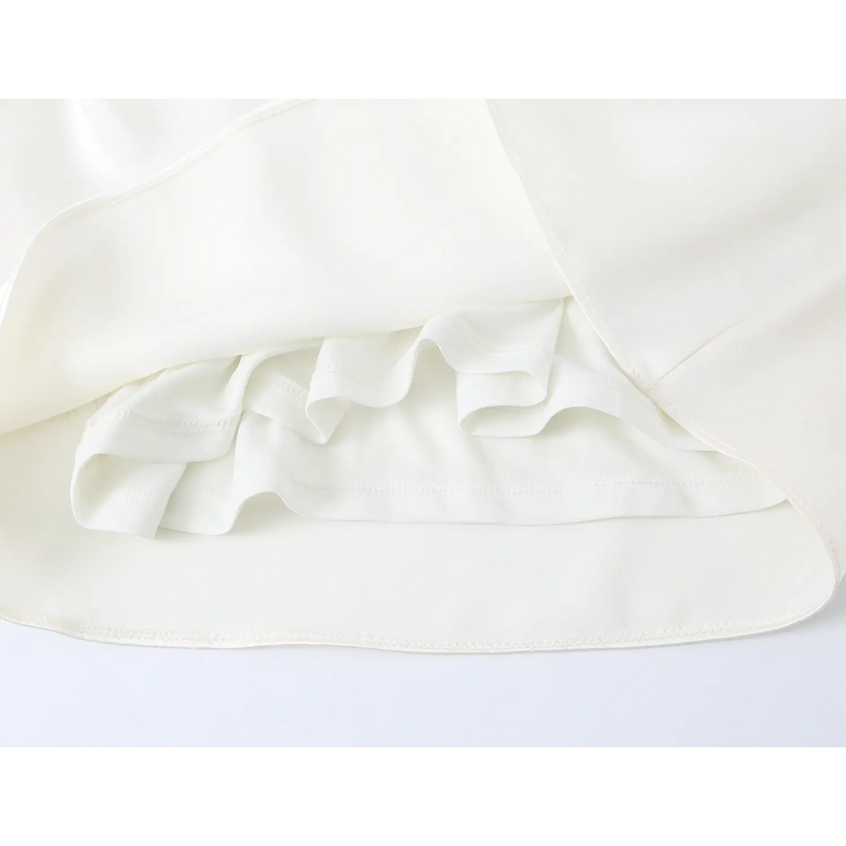 Close-up of lining and hem stitching