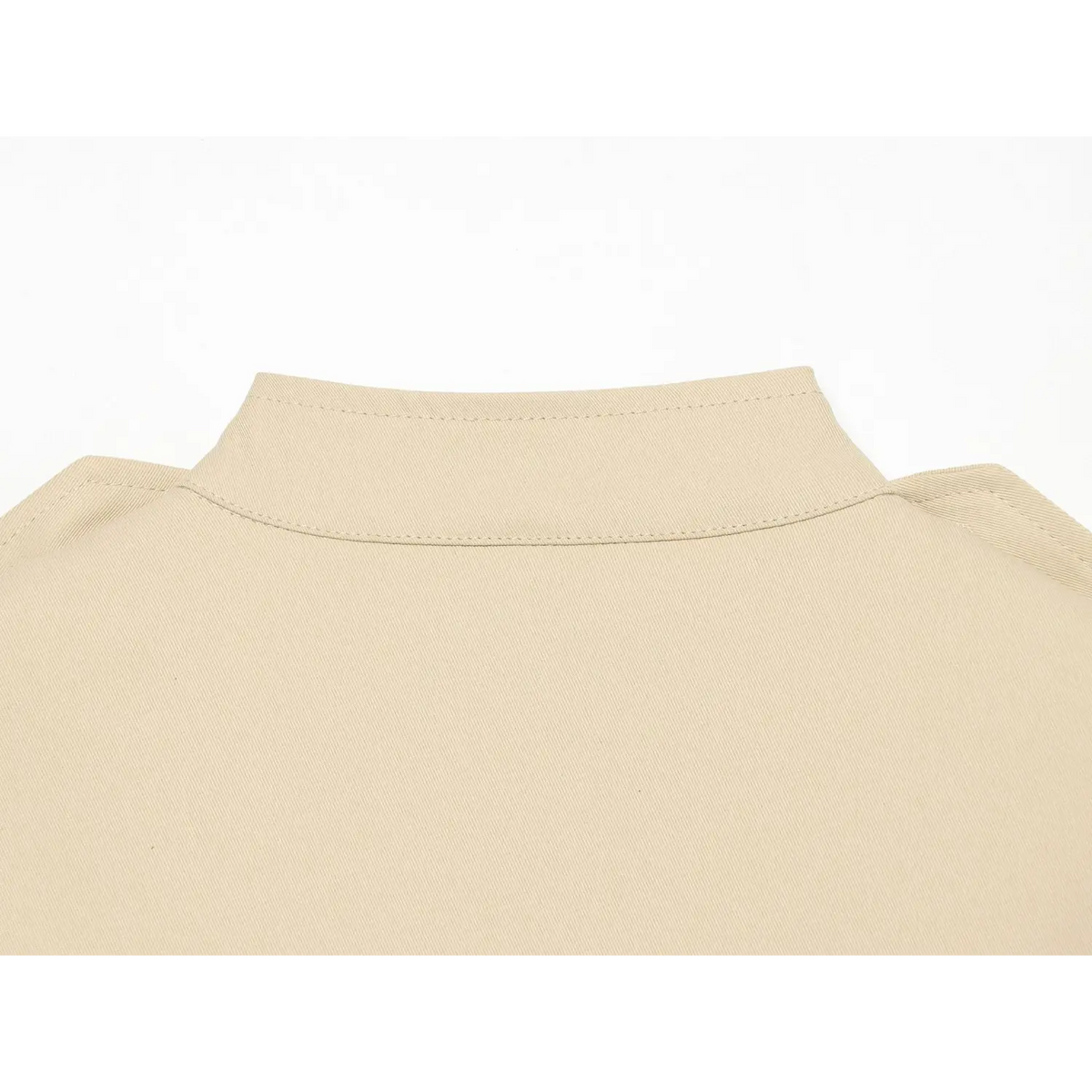 Close-up of back stand collar