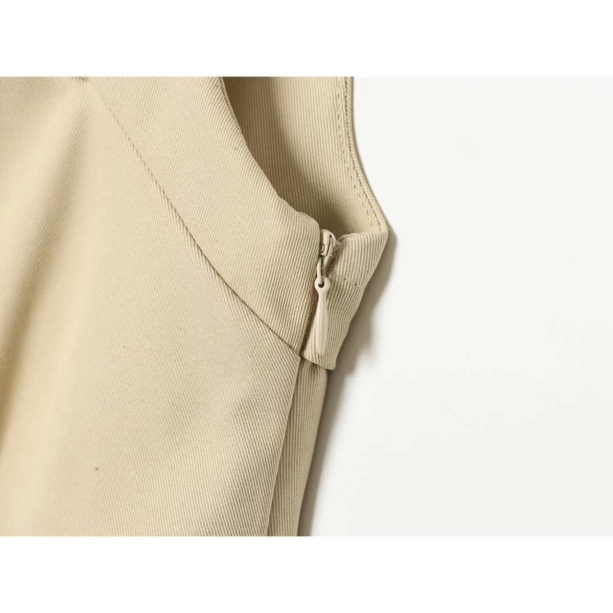 Close-up of side zipper