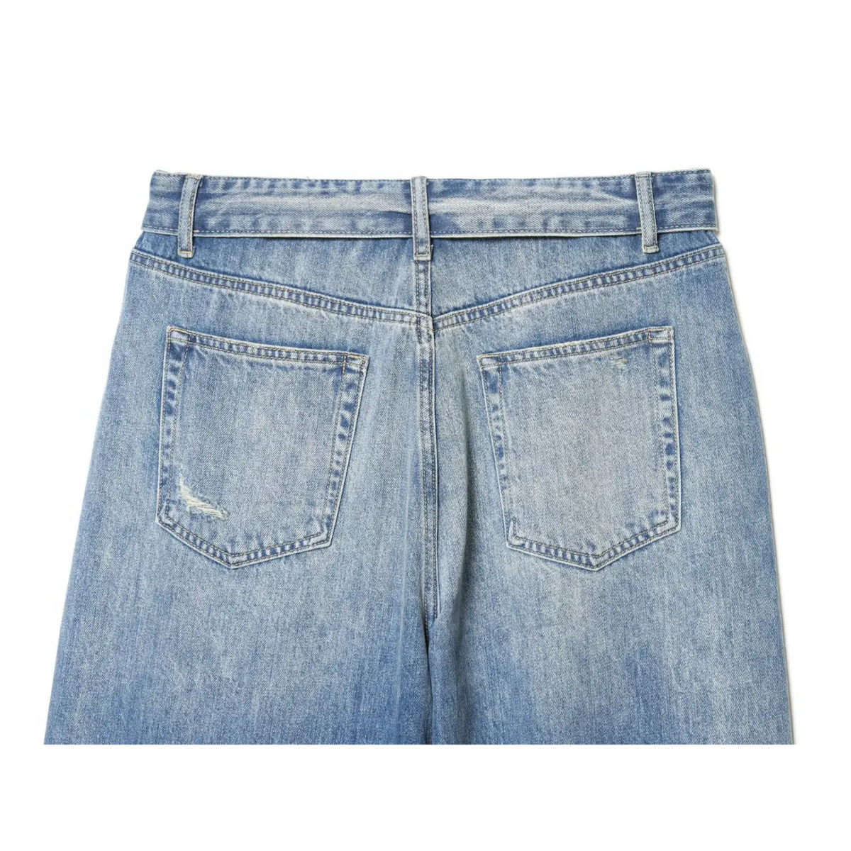 Close-up of two back patch pockets and V-shaped yoke