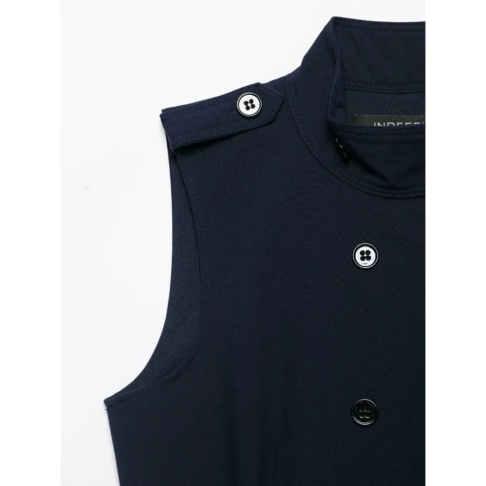 Close-up of shoulder epaulet button and stand collar