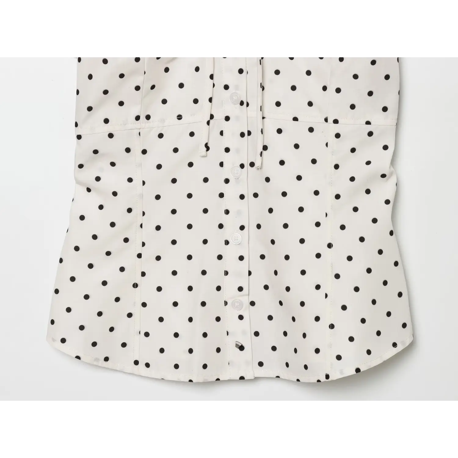 Mid front view full button placket, vertical tailored seams for slim fit shaping