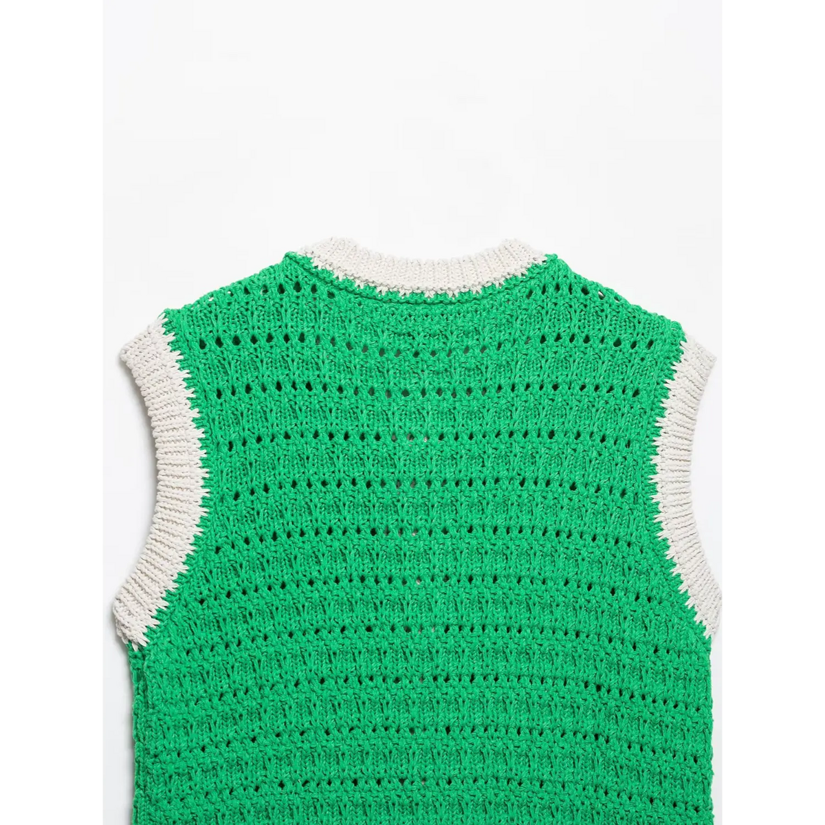 Close-up of green back collar