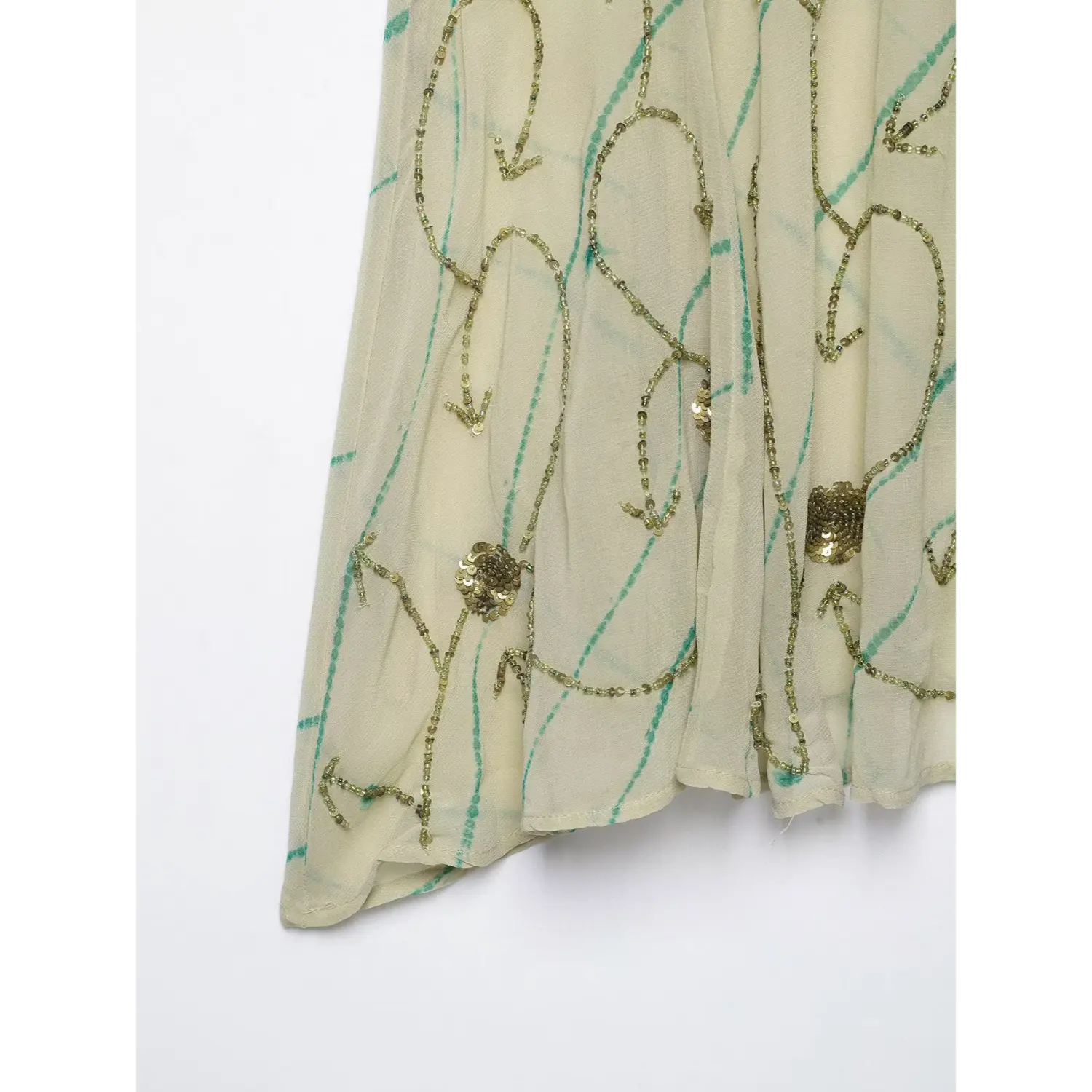 Bottom peplum hem close-up, double layer sheer chiffon, neat serged edge stitching, allover tie-dye print