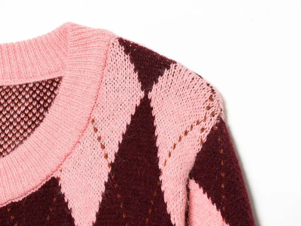 Close-up of shoulder seam and argyle knit texture