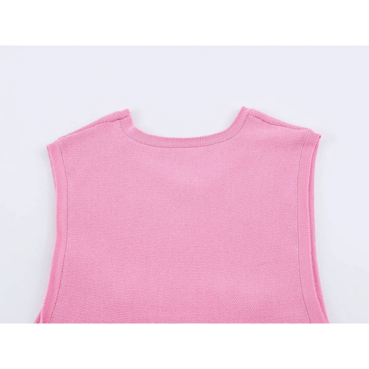 Close-up of back neckline and armhole