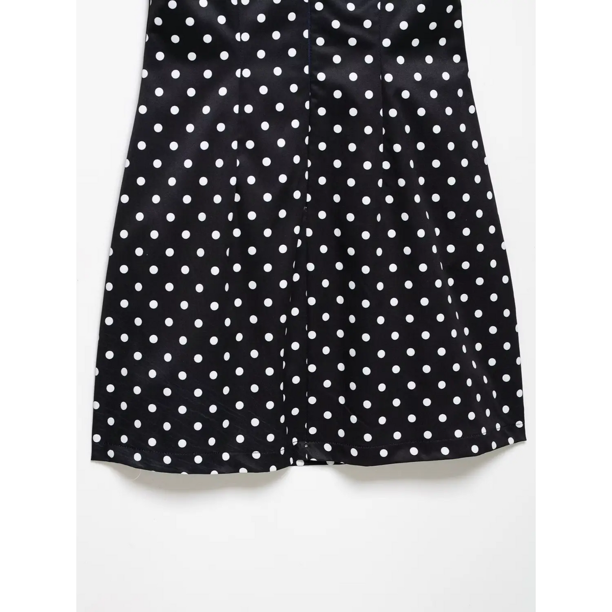 Close-up of skirt back center seam