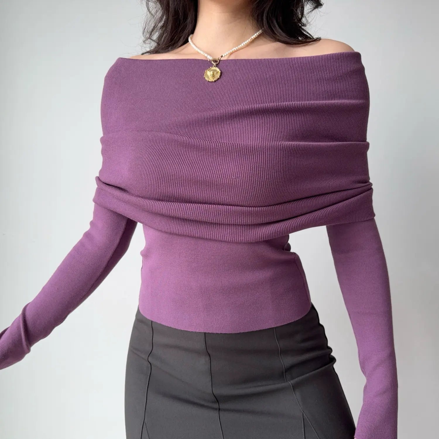 Stretch ribbed dusty purple off shoulder women top, draped folded wide neck long fitted sleeve slim waist cropped knit shirt