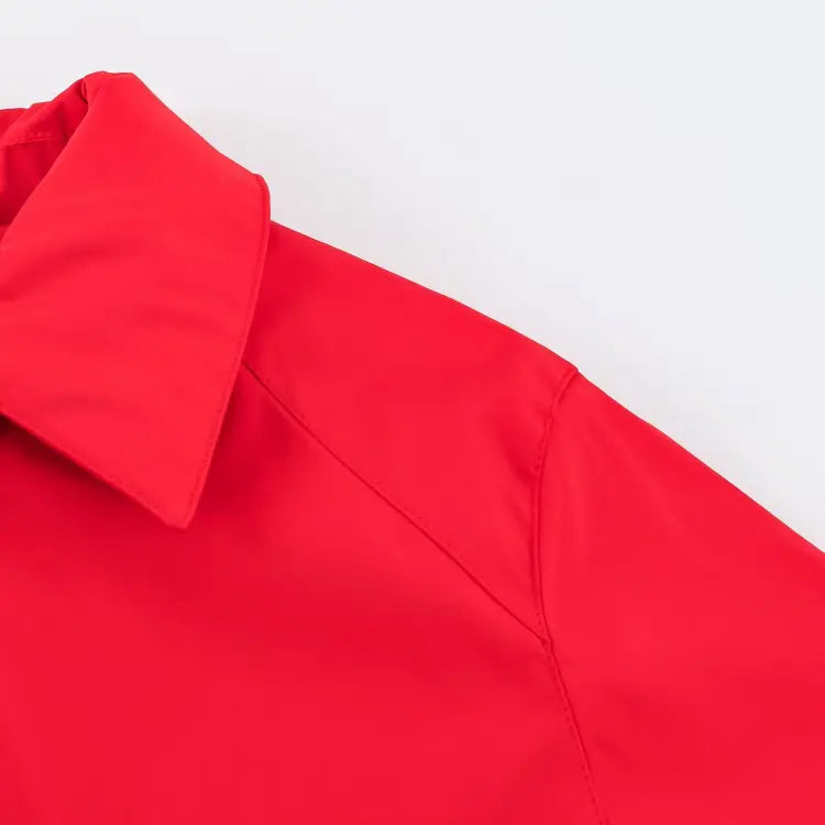 Close-up of shoulder seam and collar