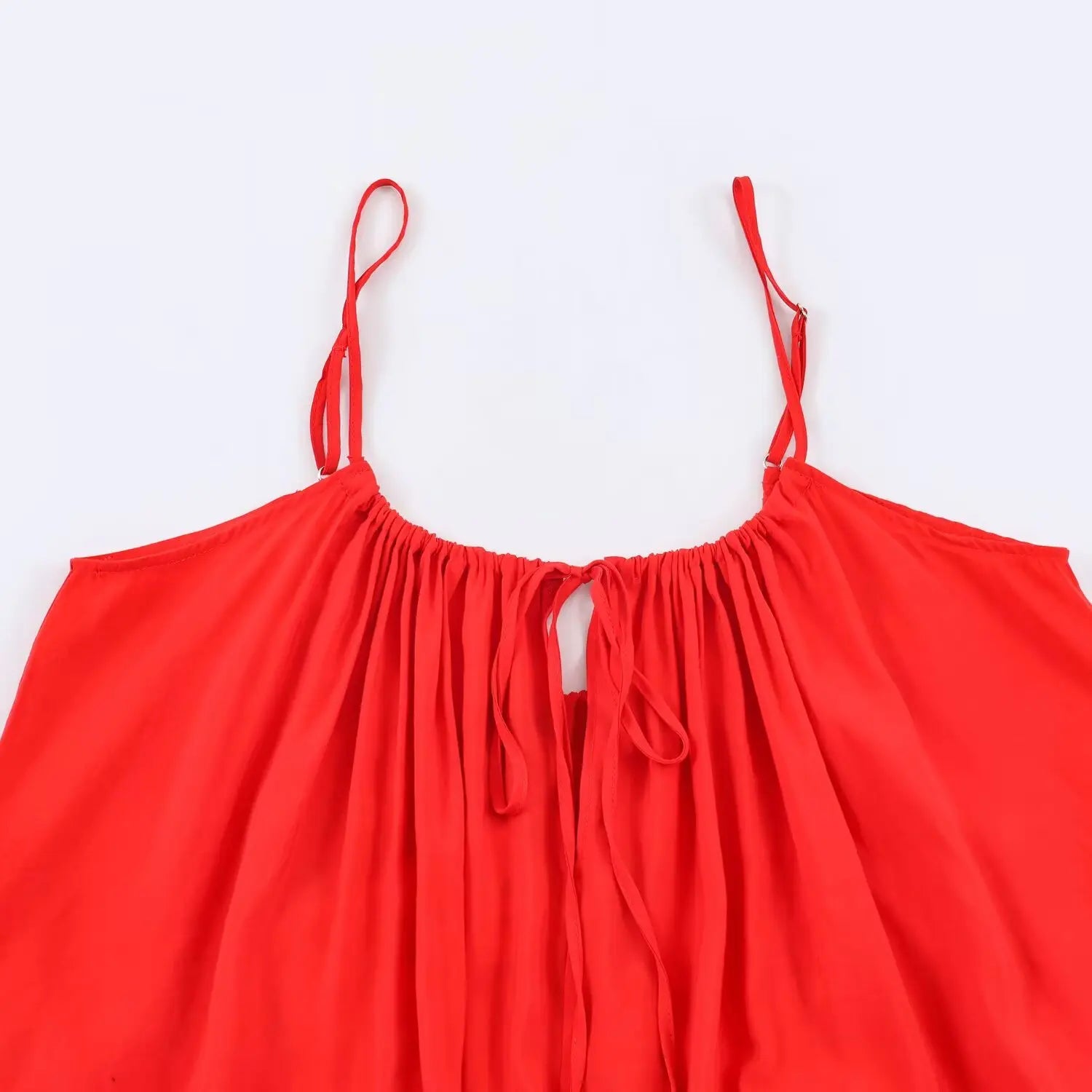 Close‑up of ruched gathered neckline with keyhole front detail