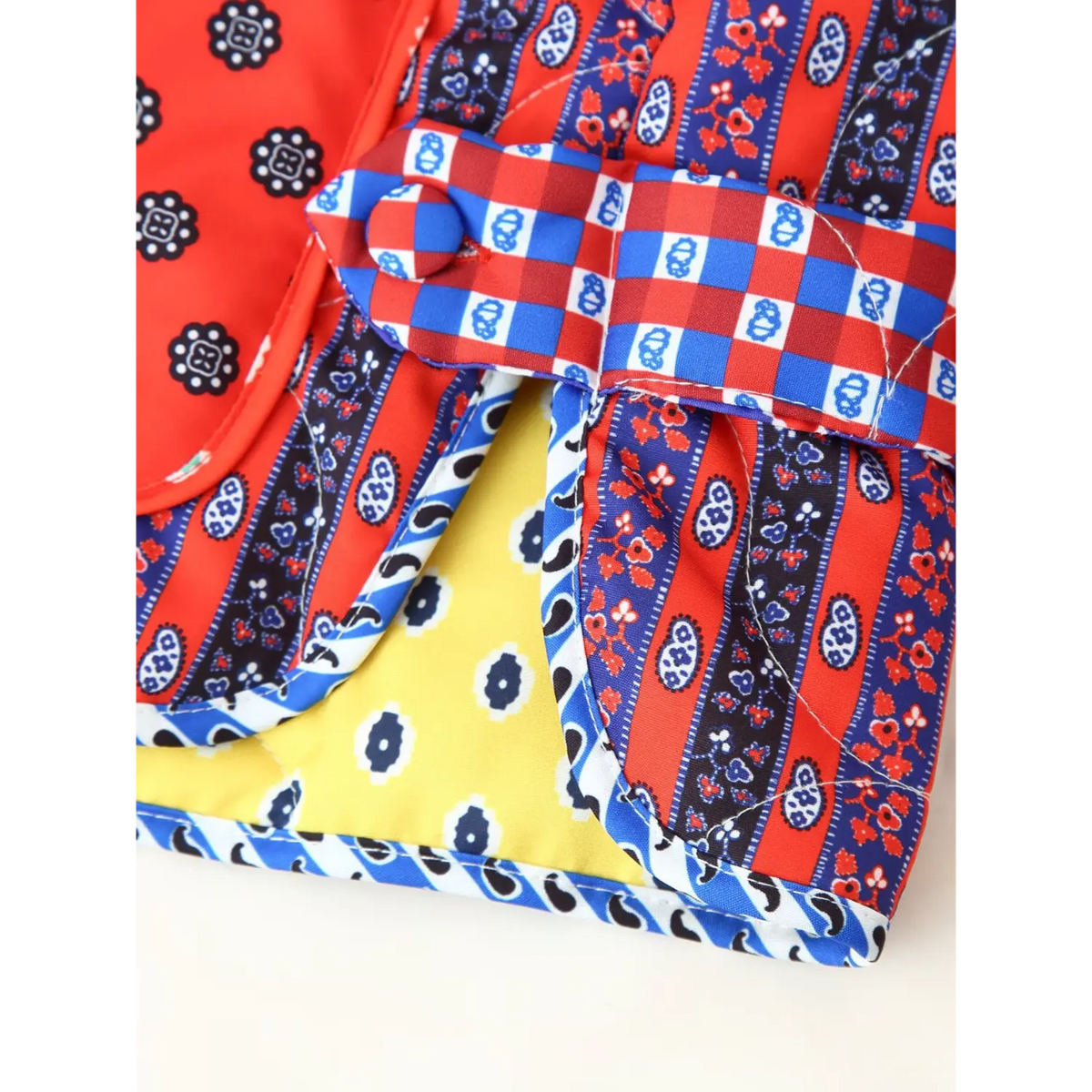 Close-up of hem binding and yellow lining