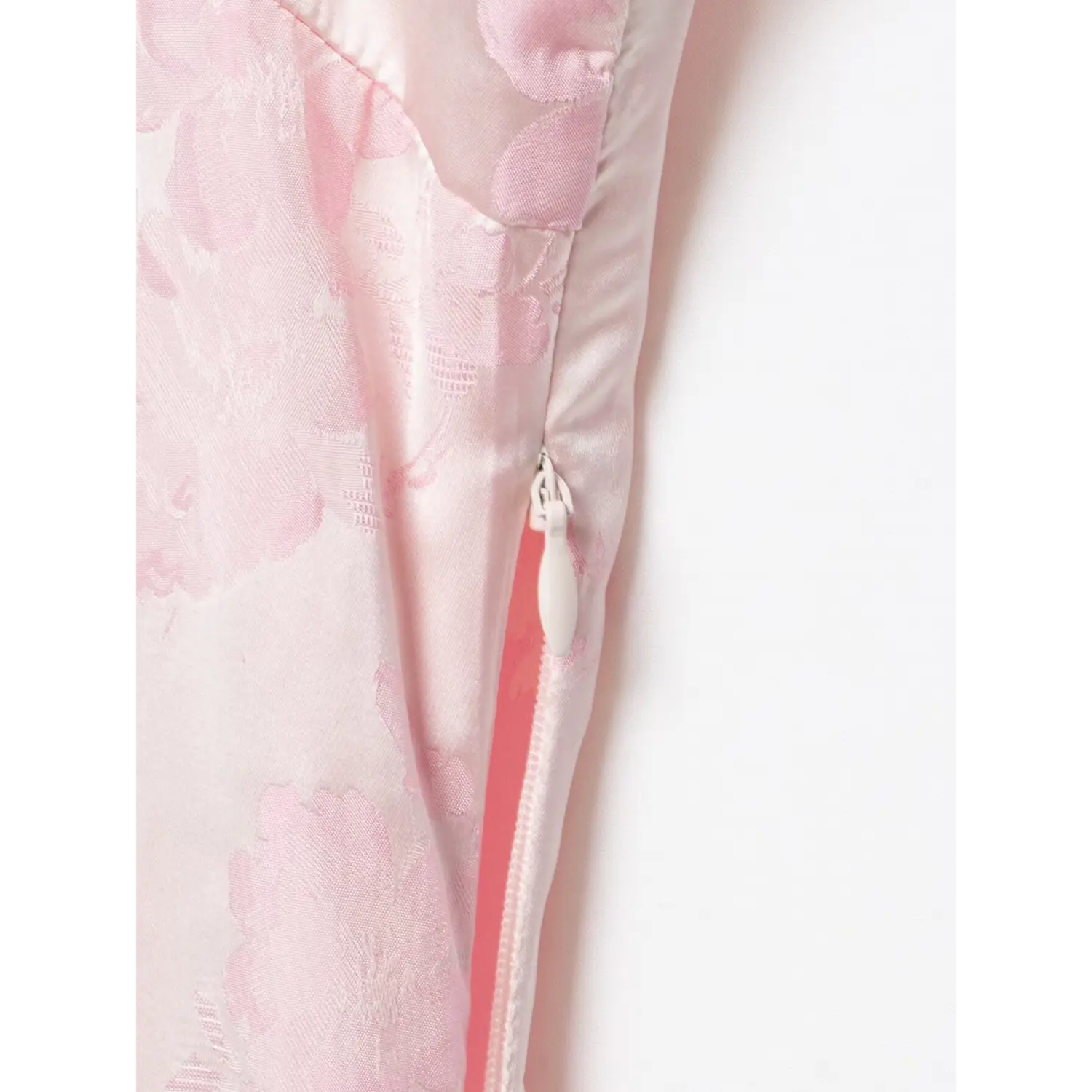Side torso partial shot, invisible side zipper, tailored fitting seams, floral jacquard fabric