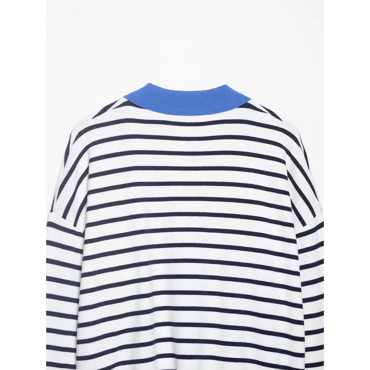 Close-up of back collar and stripe pattern