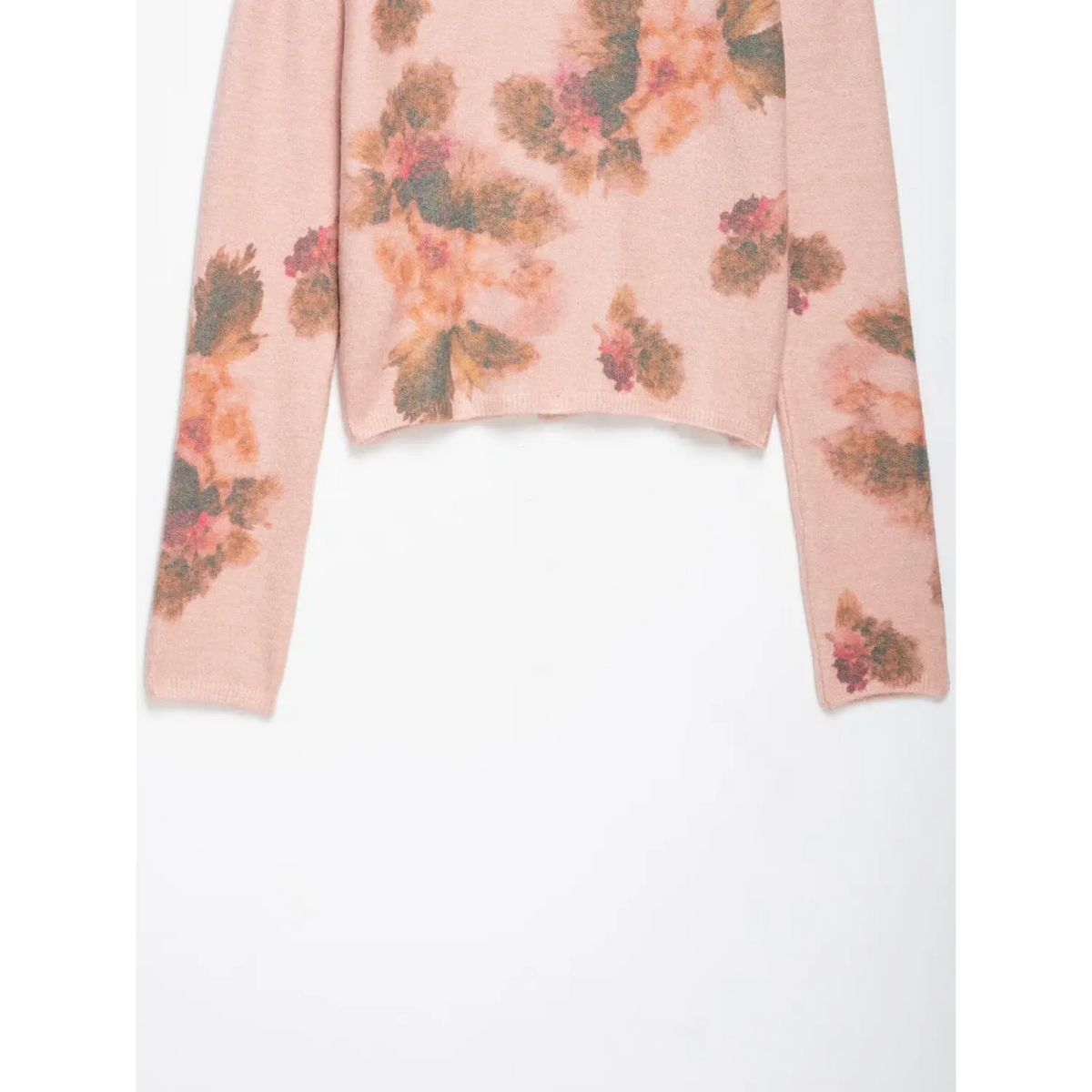 Close-up of back ribbed hem and sleeves with floral print