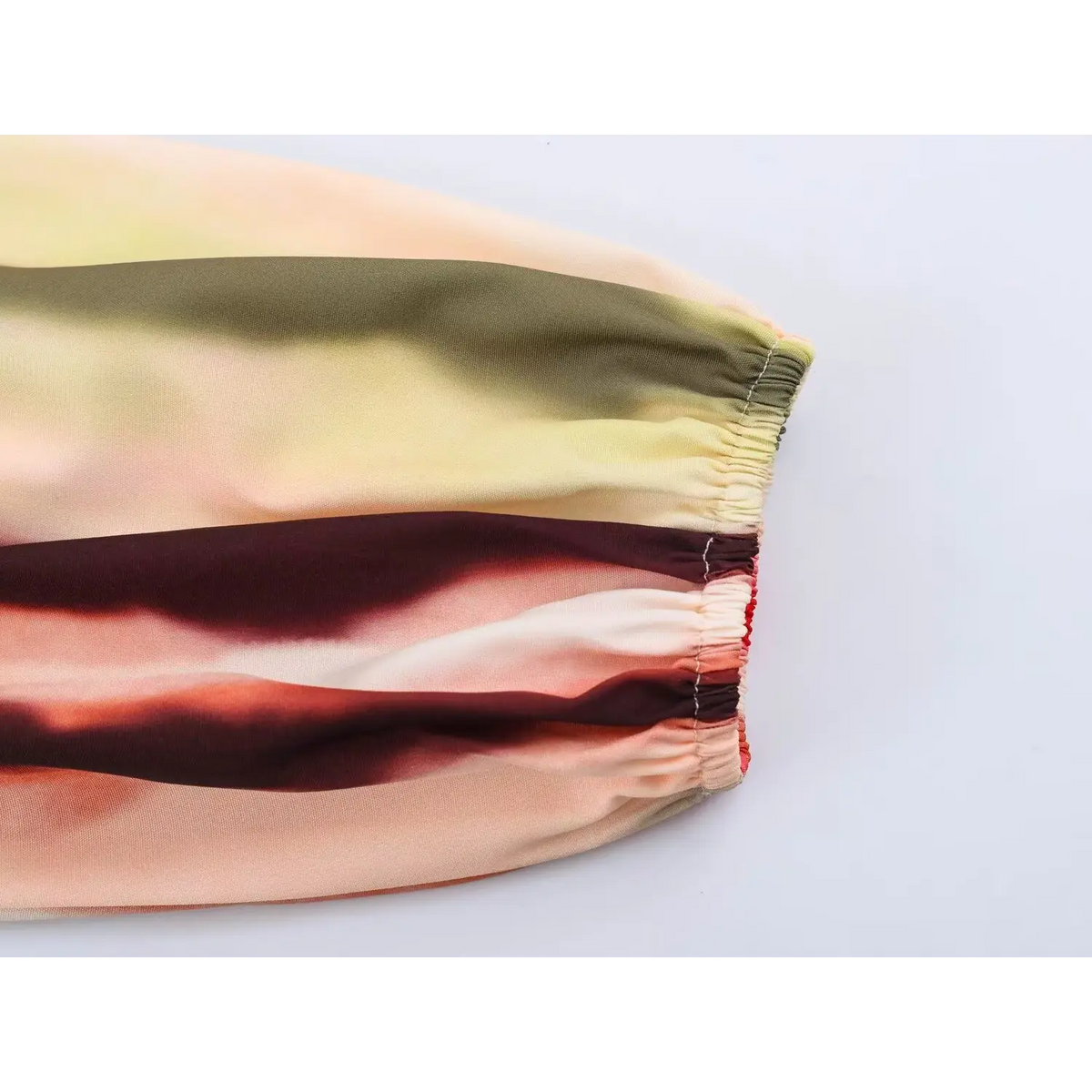 Close-up of elastic gathered cuff