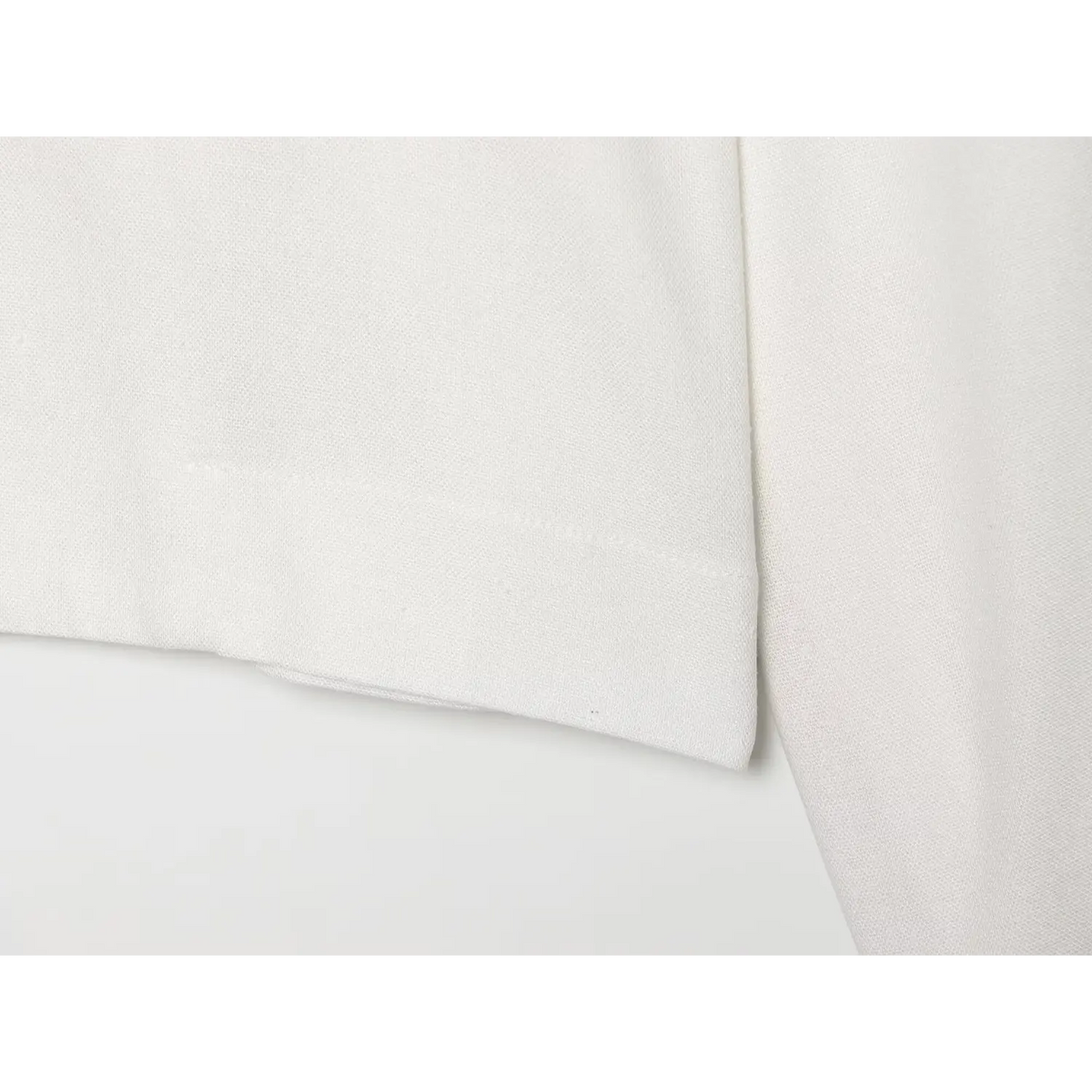 Close-up of straight hem and side seam