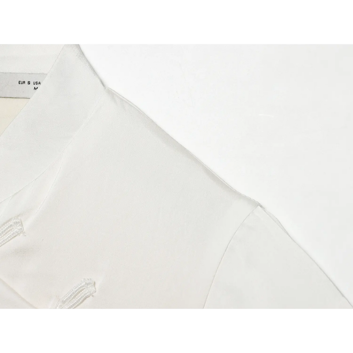 Close-up of neck label and fabric
